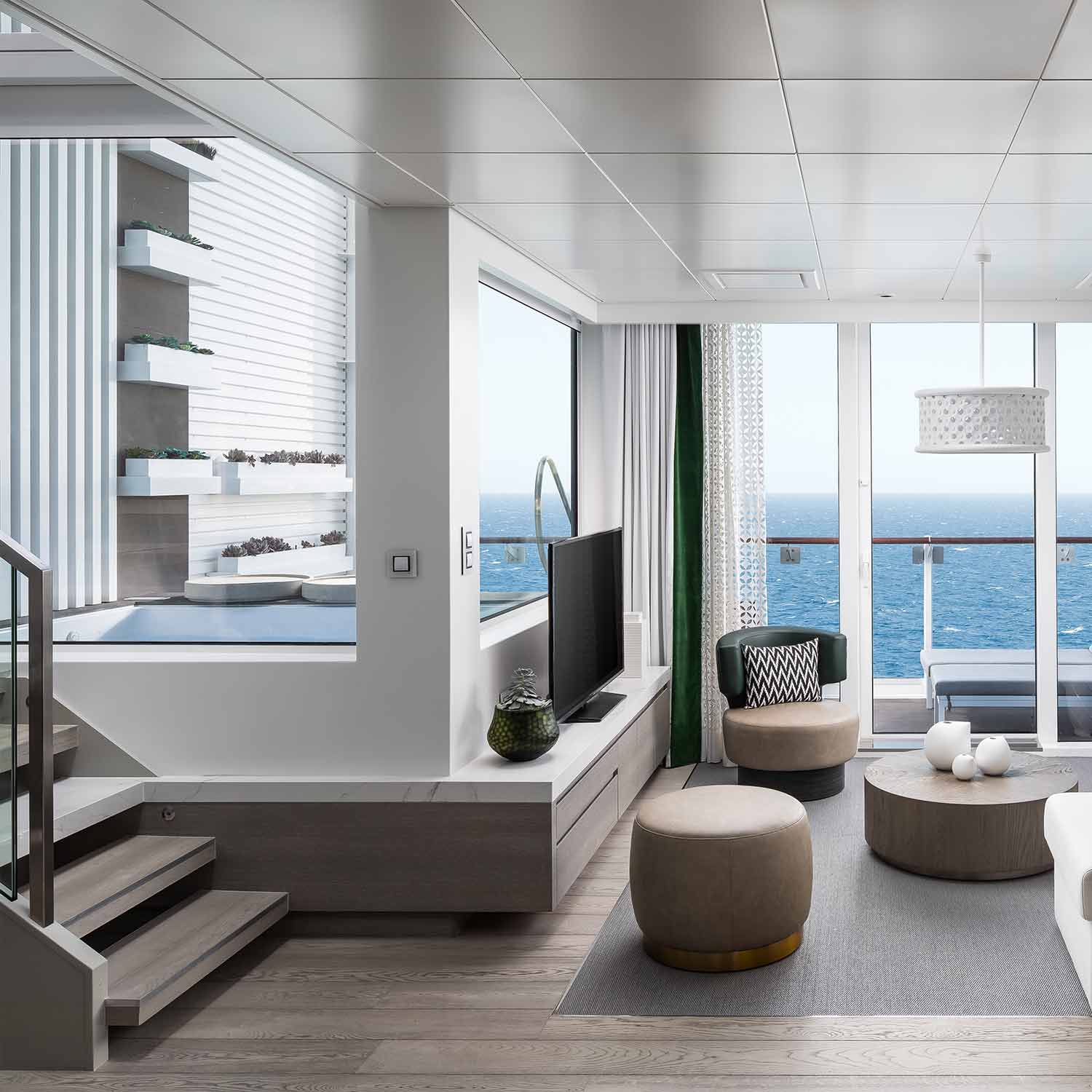 The Suite Sundeck