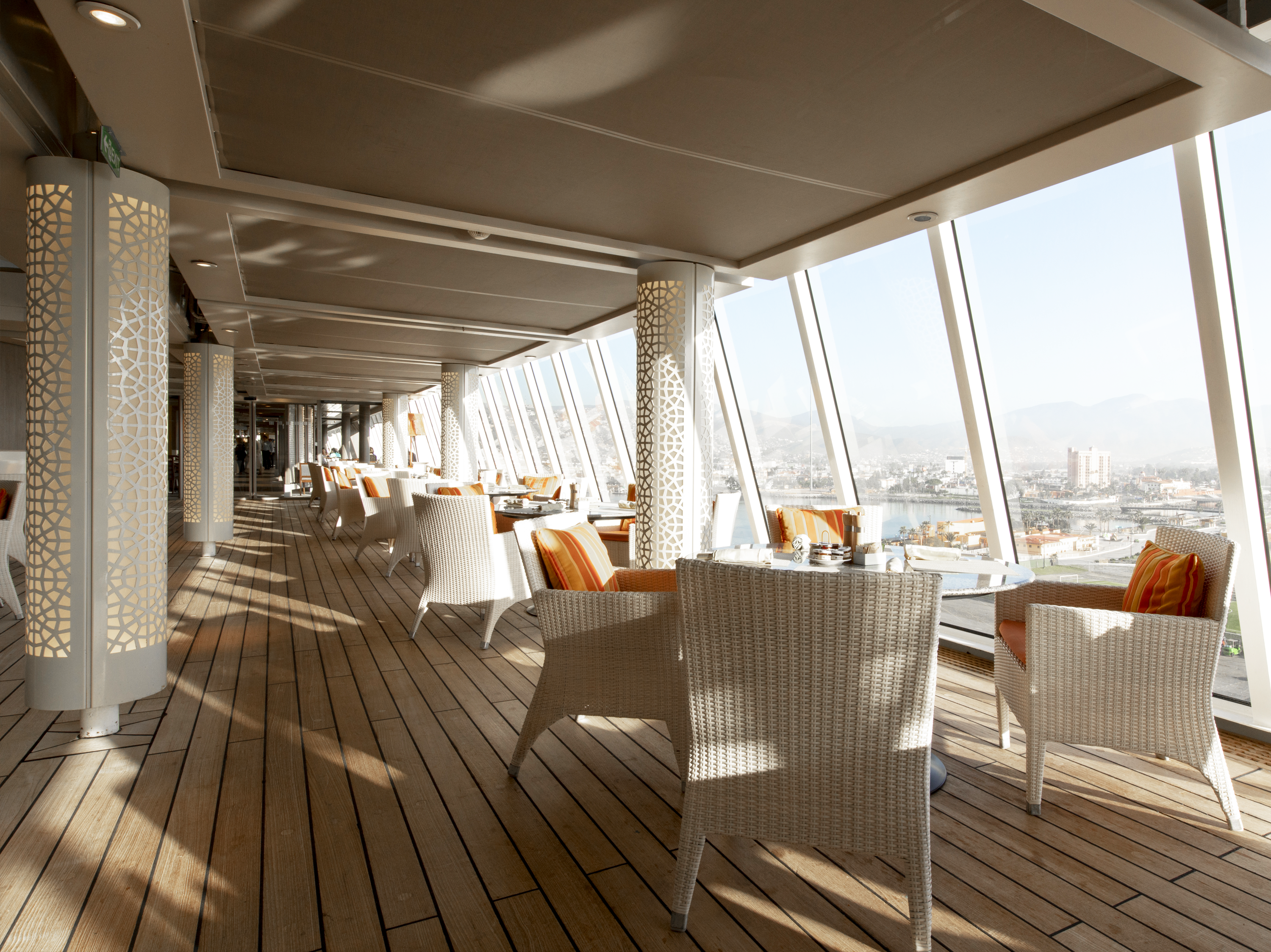 Open-Air Dining