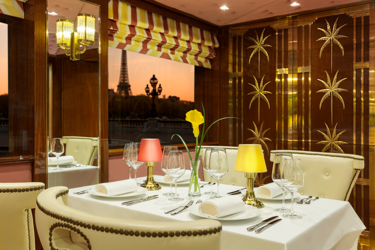 Fine Dining Aboard