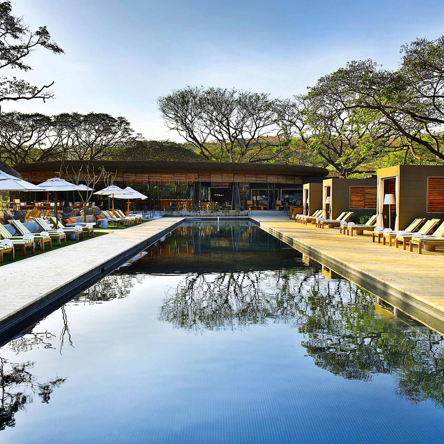 Discover Marriott International — Stars & Luminous