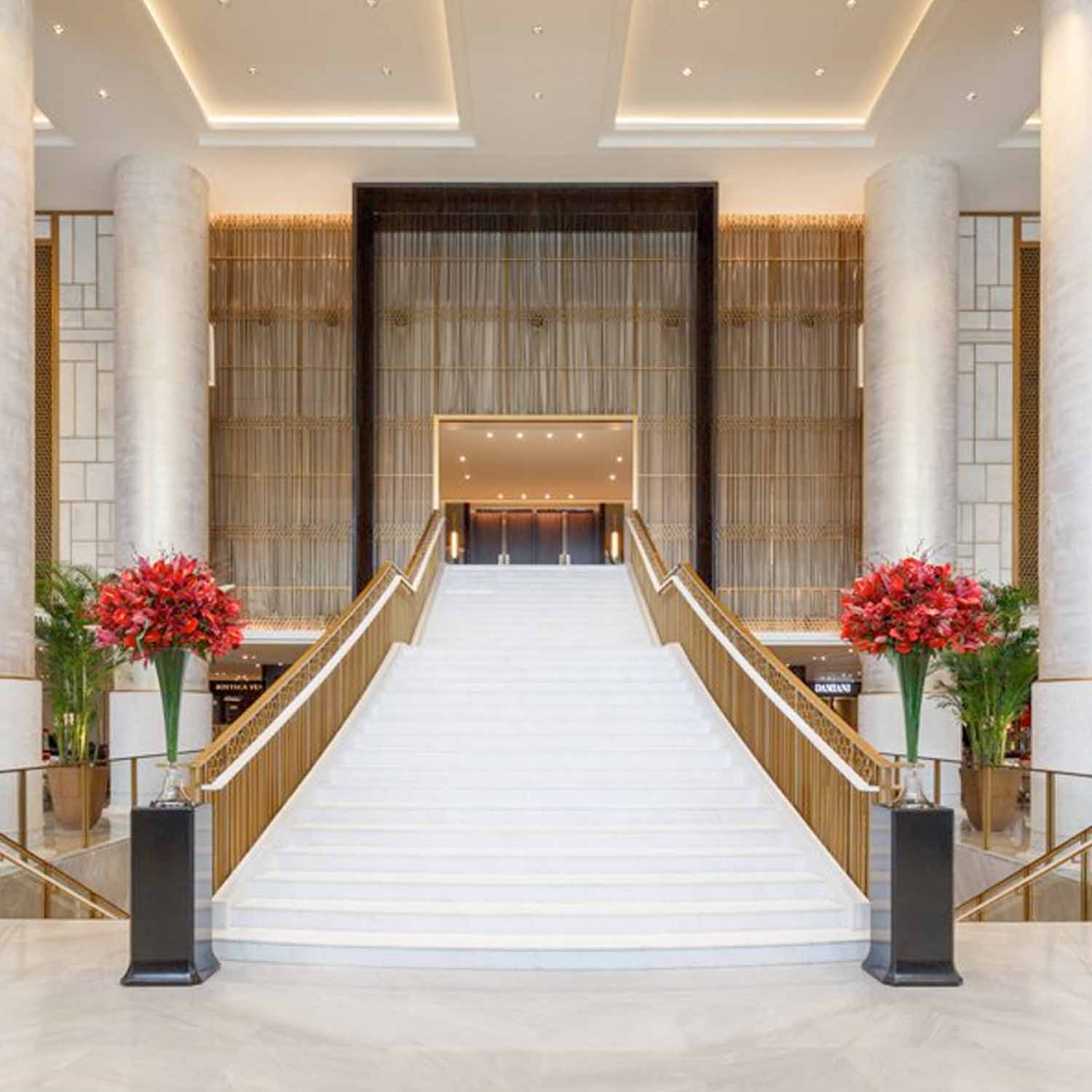 Discover The Peninsula PenClub